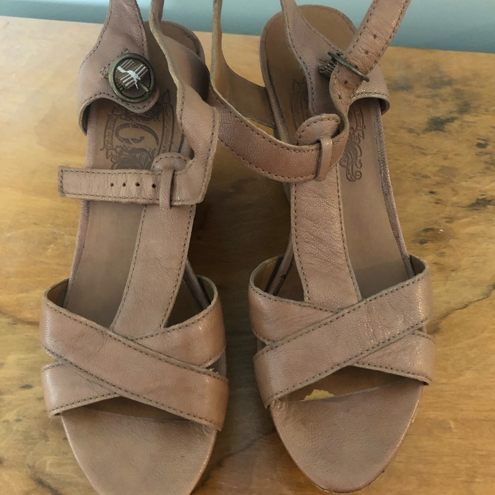 Platform wedge sandal by Nine West